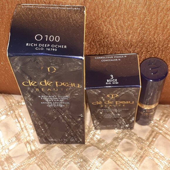 CLE DE PEAU BEAUTE FLUID FOUNDATION/ CONCEALER COMBO - Picture 3 of 4